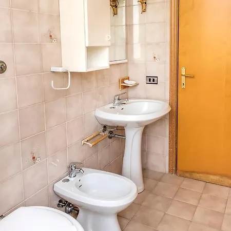 N140 - Numana, Quadrilocale Con Terrazzo E Doppi Servizi *