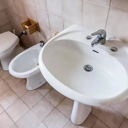 N140 - Numana, Quadrilocale Con Terrazzo E Doppi Servizi Lejlighed